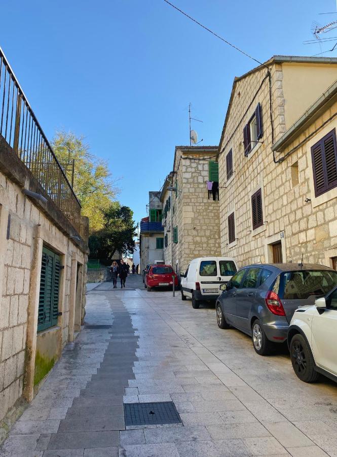 18 négyzetméteres stúdió Apartman 1 fürdőszobával Split Városközpont területén Kültér fotó