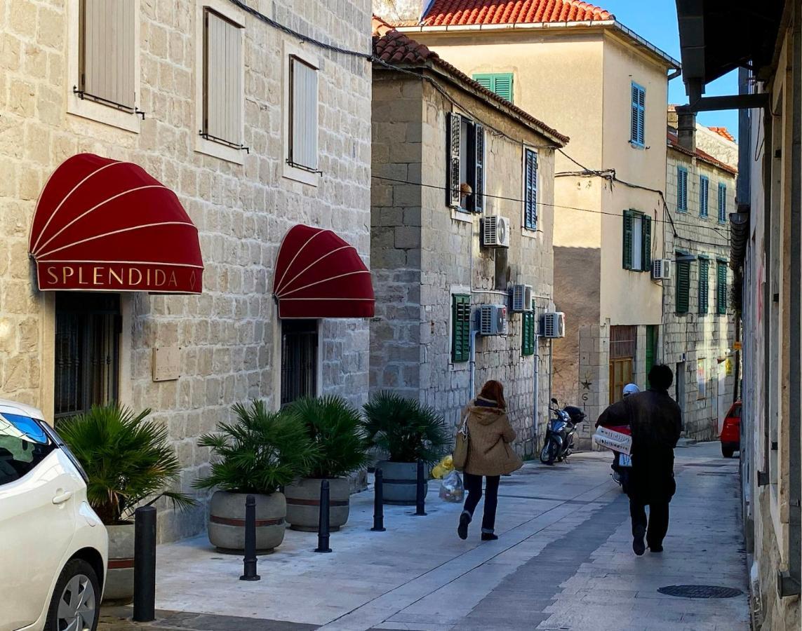 18 négyzetméteres stúdió Apartman 1 fürdőszobával Split Városközpont területén Kültér fotó