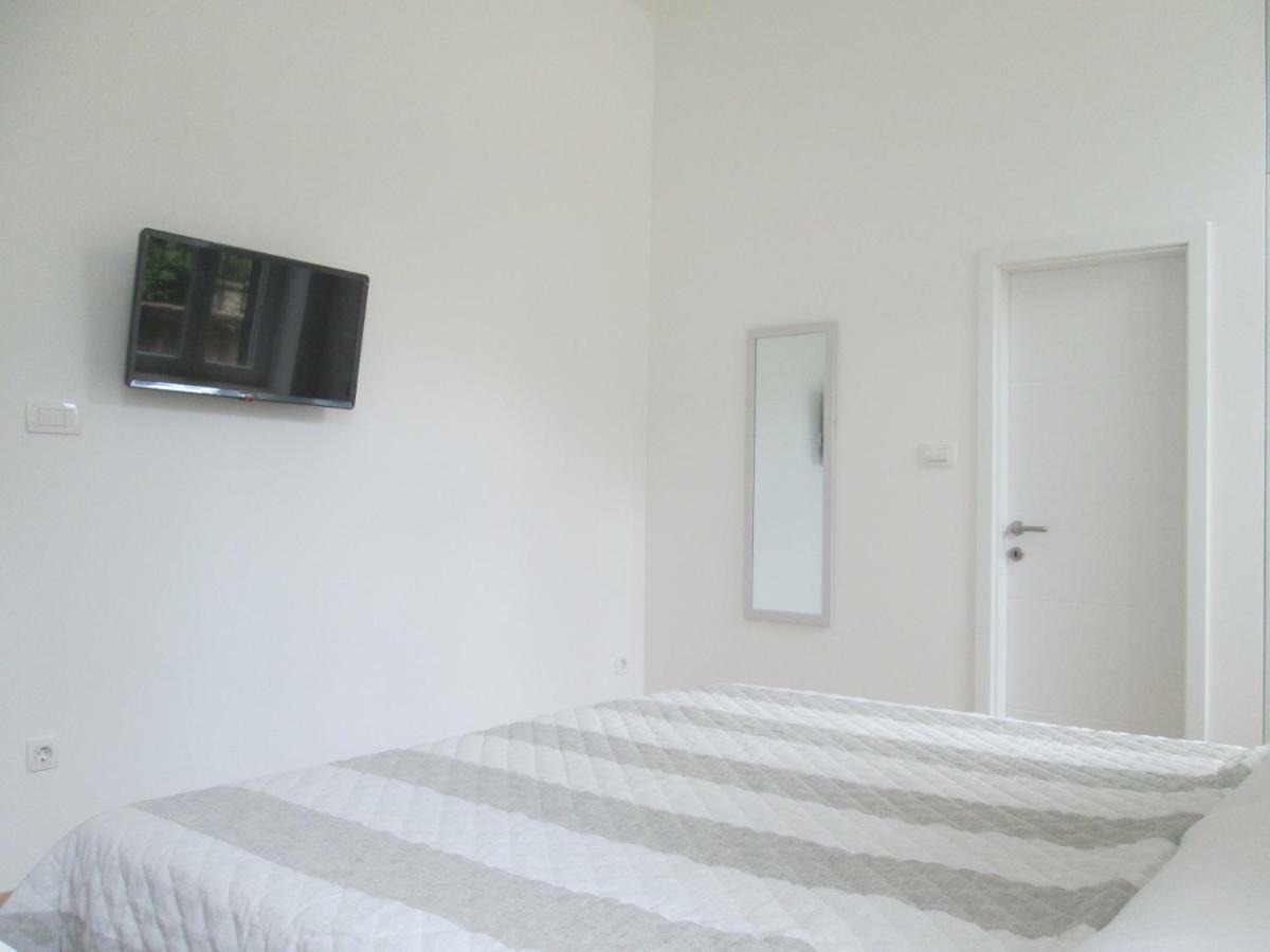 18 négyzetméteres stúdió Apartman 1 fürdőszobával Split Városközpont területén Kültér fotó